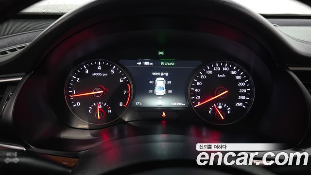 Kia K7 2017 — photo 8