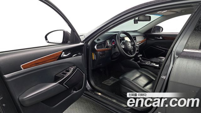 Kia K7 2017 — photo 10