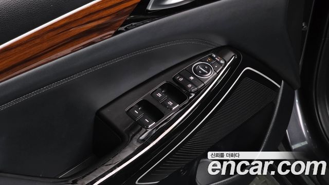 Kia K7 2017 — photo 16