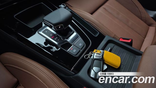 Audi Q5 2024 — photo 12