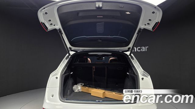 Audi Q5 2024 — photo 25