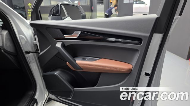 Audi Q5 2024 — photo 14