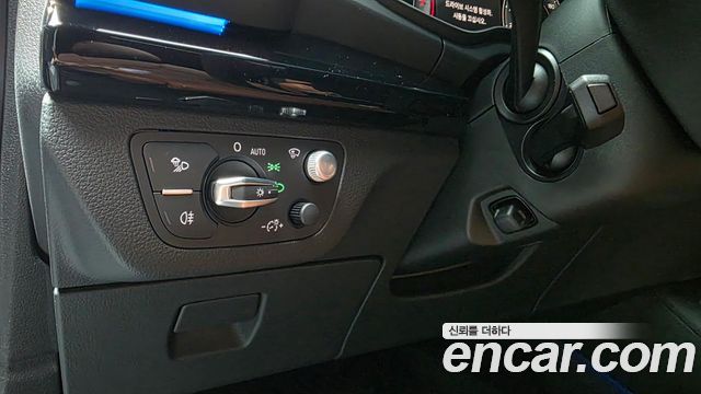 Audi Q5 2024 — photo 29