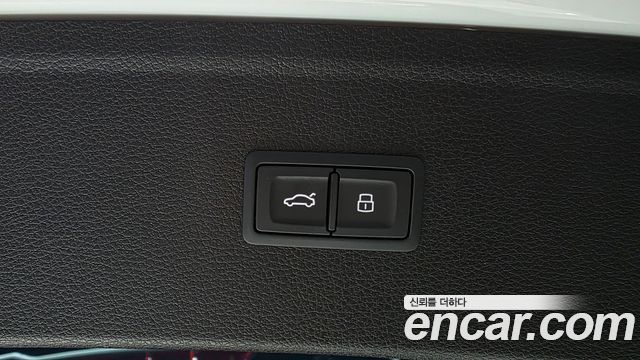 Audi Q5 2024 — photo 31