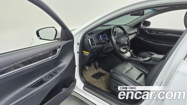 Hyundai Grandeur 2017 — photo 13