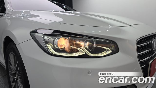 Hyundai Grandeur 2017 — photo 8