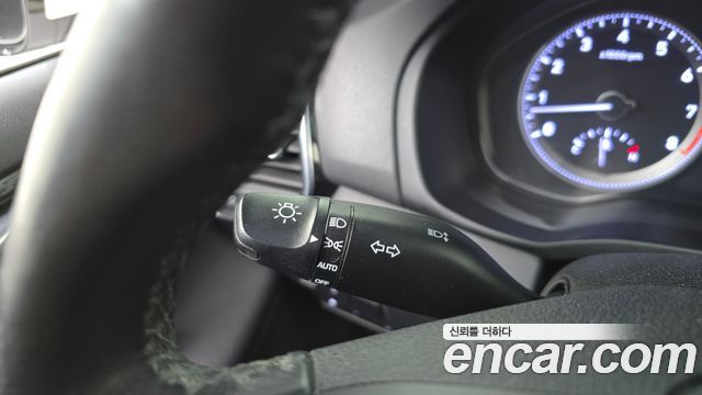 Hyundai Grandeur 2017 — photo 29