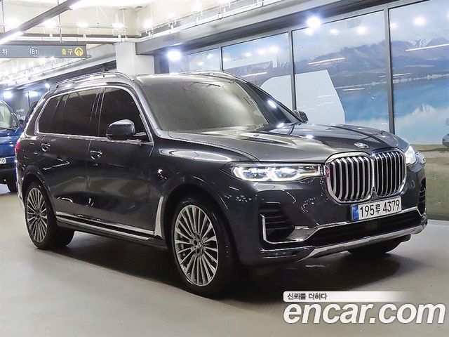 BMW X7 2021 — photo 1