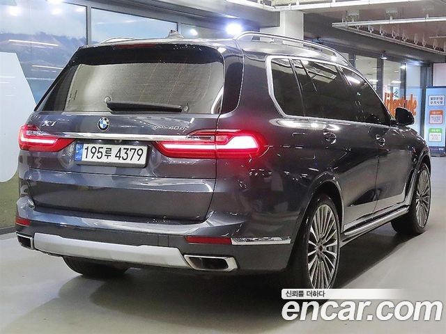 BMW X7 2021 — photo 2