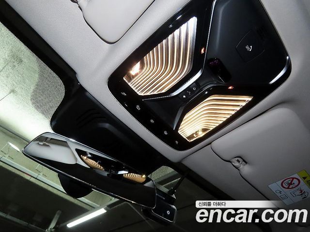 BMW X7 2021 — photo 15