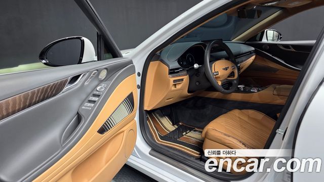 Genesis G80 2023 — photo 13