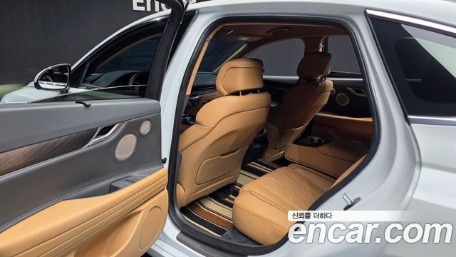 Genesis G80 2023 — photo 16