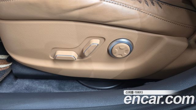 Genesis G80 2023 — photo 31