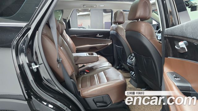 Kia Sorento 2016 — photo 11