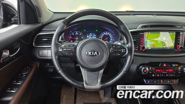 Kia Sorento 2016 — photo 12
