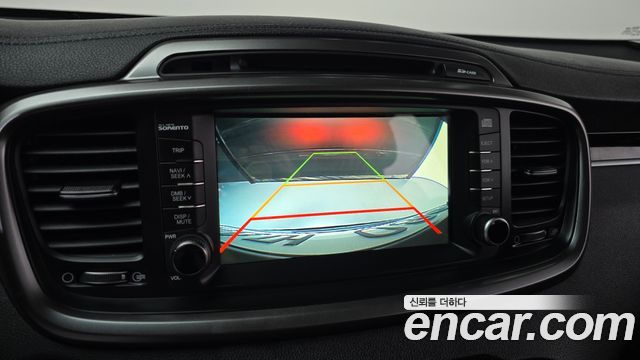 Kia Sorento 2016 — photo 14