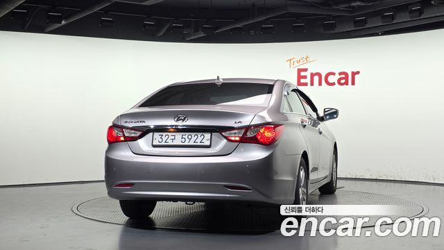 Hyundai Sonata 2014 — photo 4