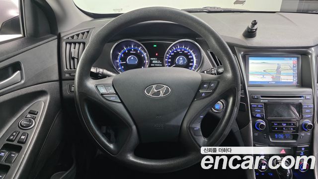 Hyundai Sonata 2014 — photo 13