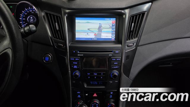 Hyundai Sonata 2014 — photo 14