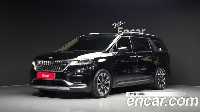 Kia Canival 2021 — photo 1