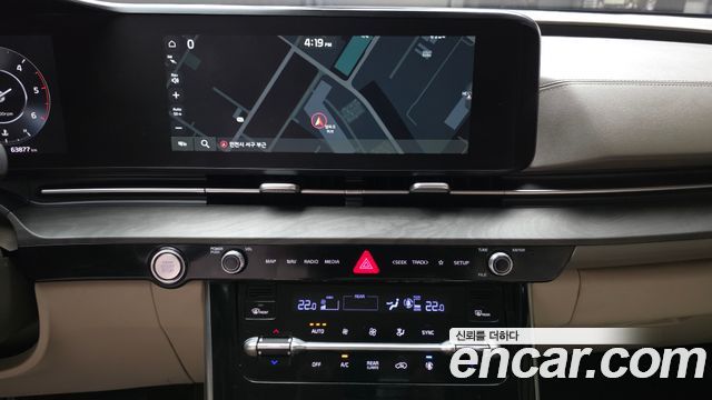 Kia Canival 2021 — photo 14