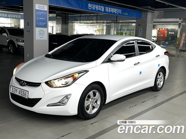 Hyundai AVANTE 2016 — photo 1