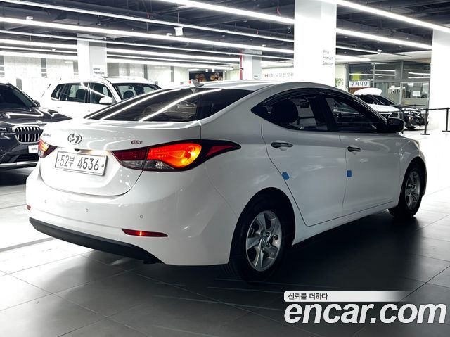 Hyundai AVANTE 2016 — photo 4