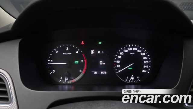 Hyundai Sonata 2016 — photo 8