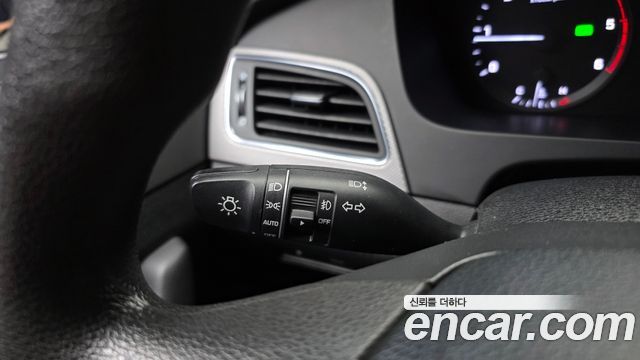 Hyundai Sonata 2016 — photo 17