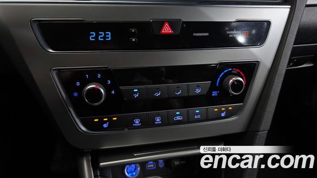 Hyundai Sonata 2016 — photo 18