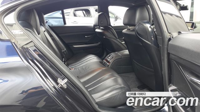 BMW 6-Series 2016 — photo 12