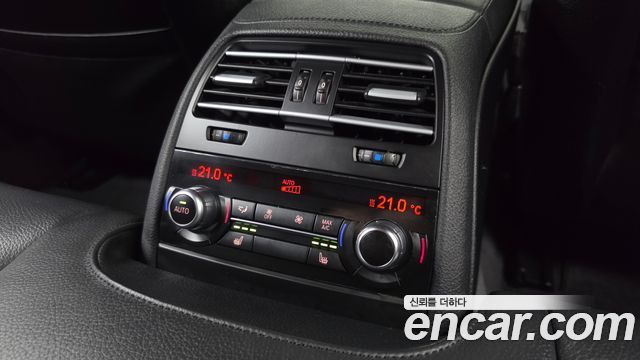 BMW 6-Series 2016 — photo 19
