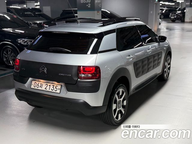 Citroën / DS C4 CACTUS 2017 — photo 3