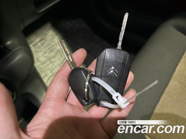 Citroën / DS C4 CACTUS 2017 — photo 19