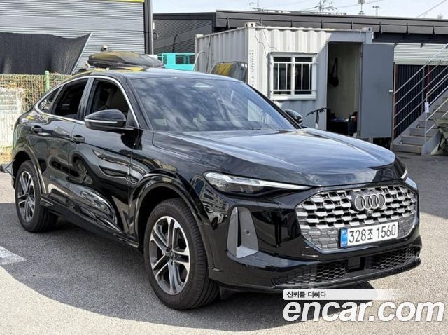 Audi Q5 2025 — photo 2
