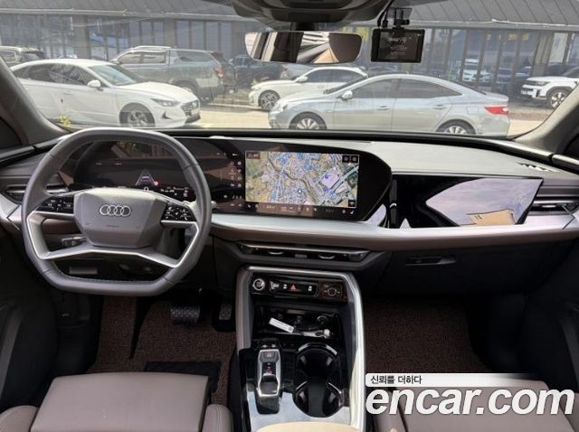Audi Q5 2025 — photo 6