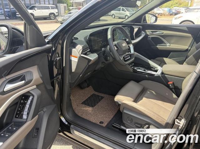 Audi Q5 2025 — photo 7