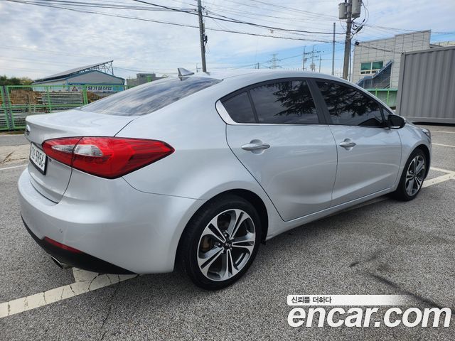 Kia K3 2015 — photo 5