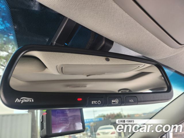 Kia K3 2015 — photo 16