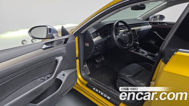 Volkswagen Arteon 2018 — photo 13