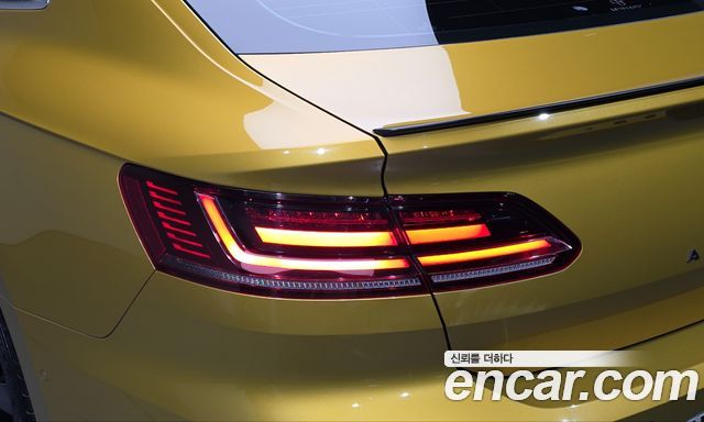 Volkswagen Arteon 2018 — photo 9
