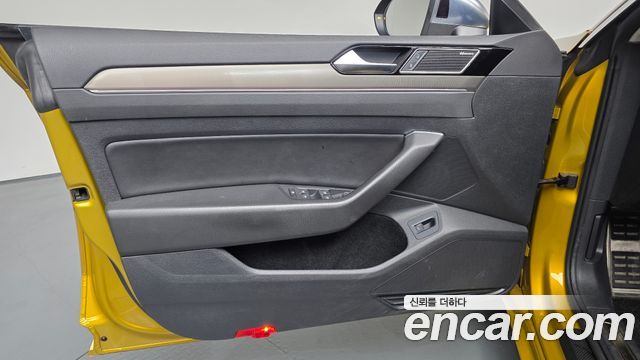 Volkswagen Arteon 2018 — photo 14