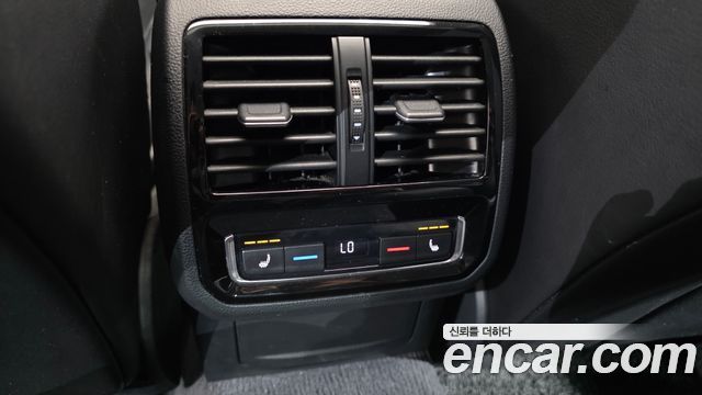 Volkswagen Arteon 2018 — photo 33