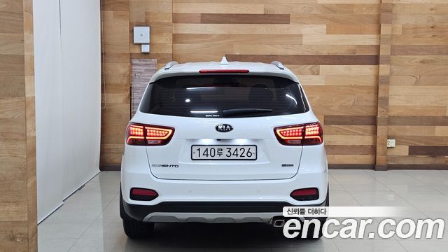 Kia Sorento 2019 — photo 4