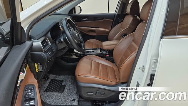 Kia Sorento 2019 — photo 9