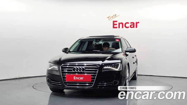 Audi A8 2012 — photo 3