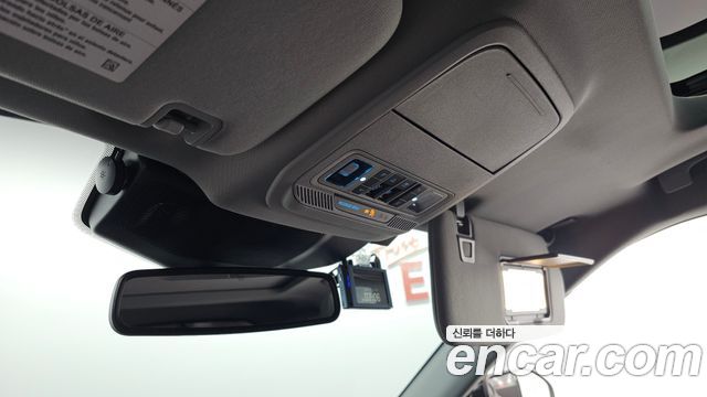 Ford Explorer 2021 — photo 25