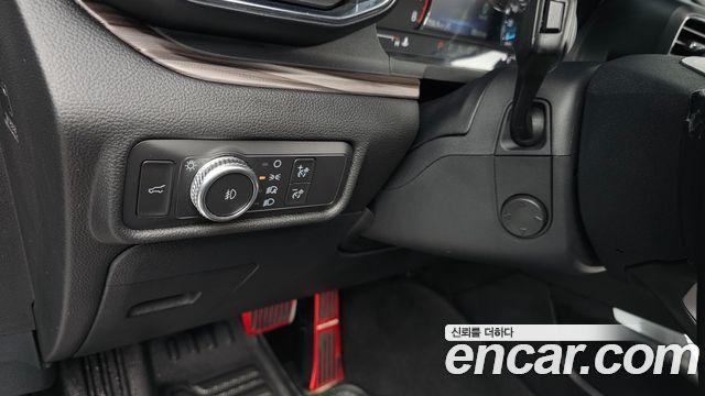 Ford Explorer 2021 — photo 26