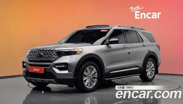 Ford Explorer 2021 — photo 1
