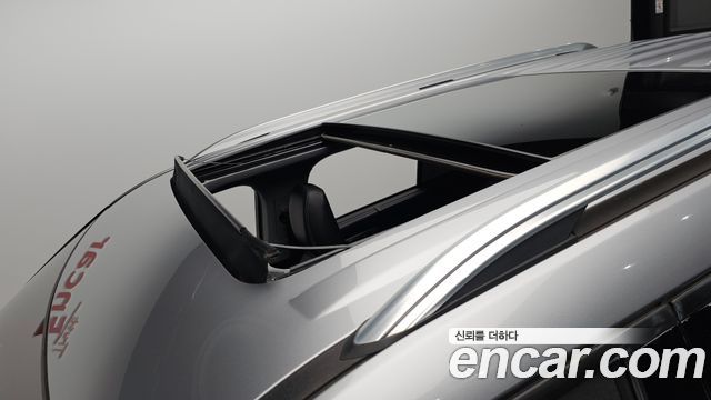 Ford Explorer 2021 — photo 33